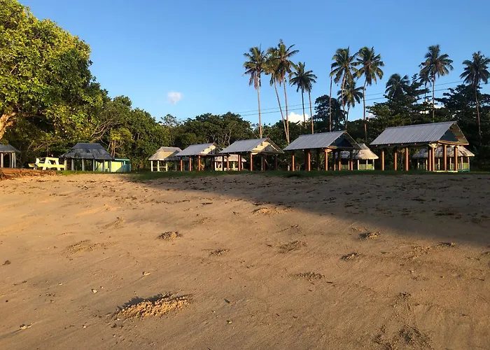 Vaiula Beach Fales